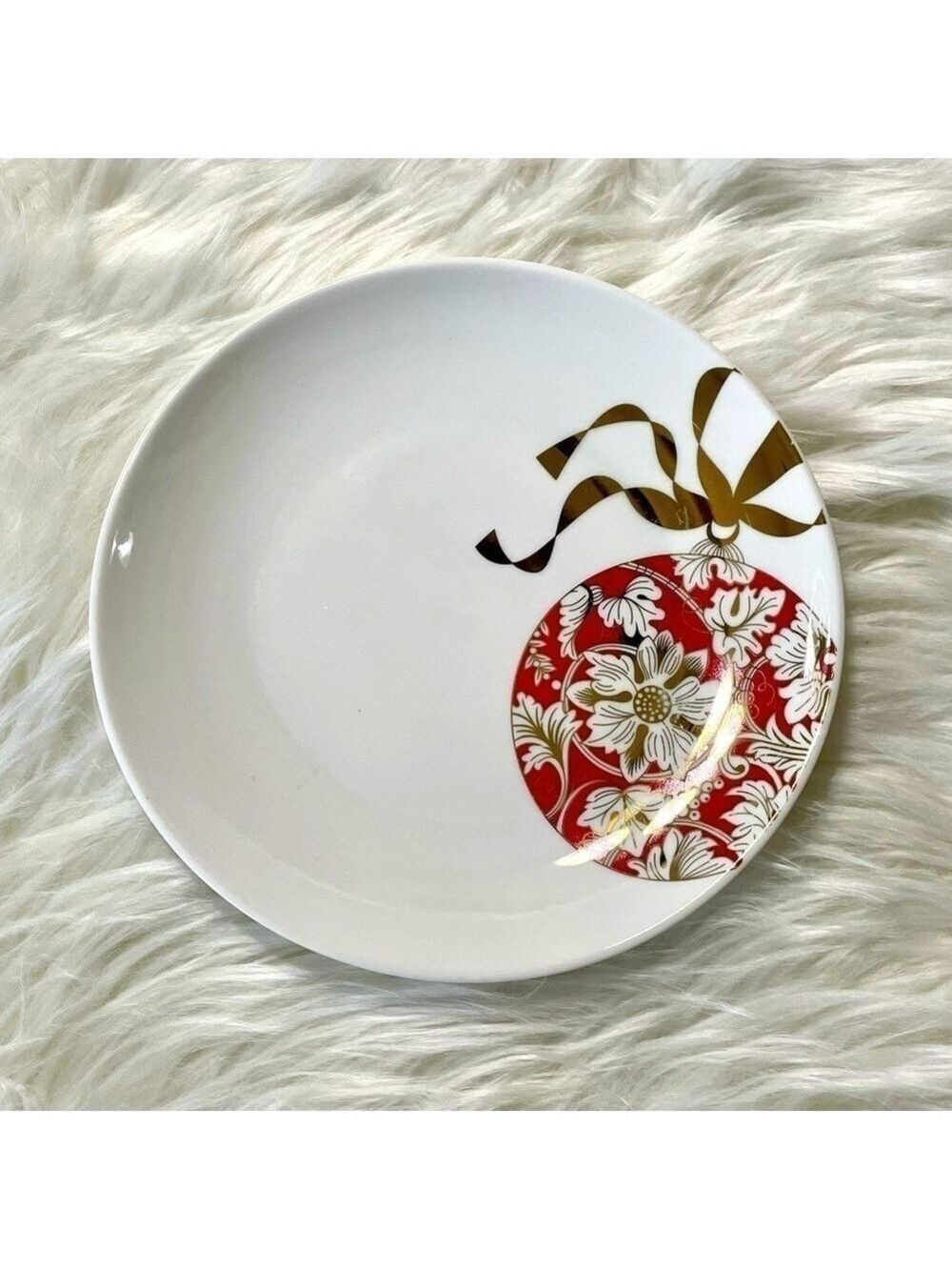 Christmas Plate Ornament Red Gold White 8”